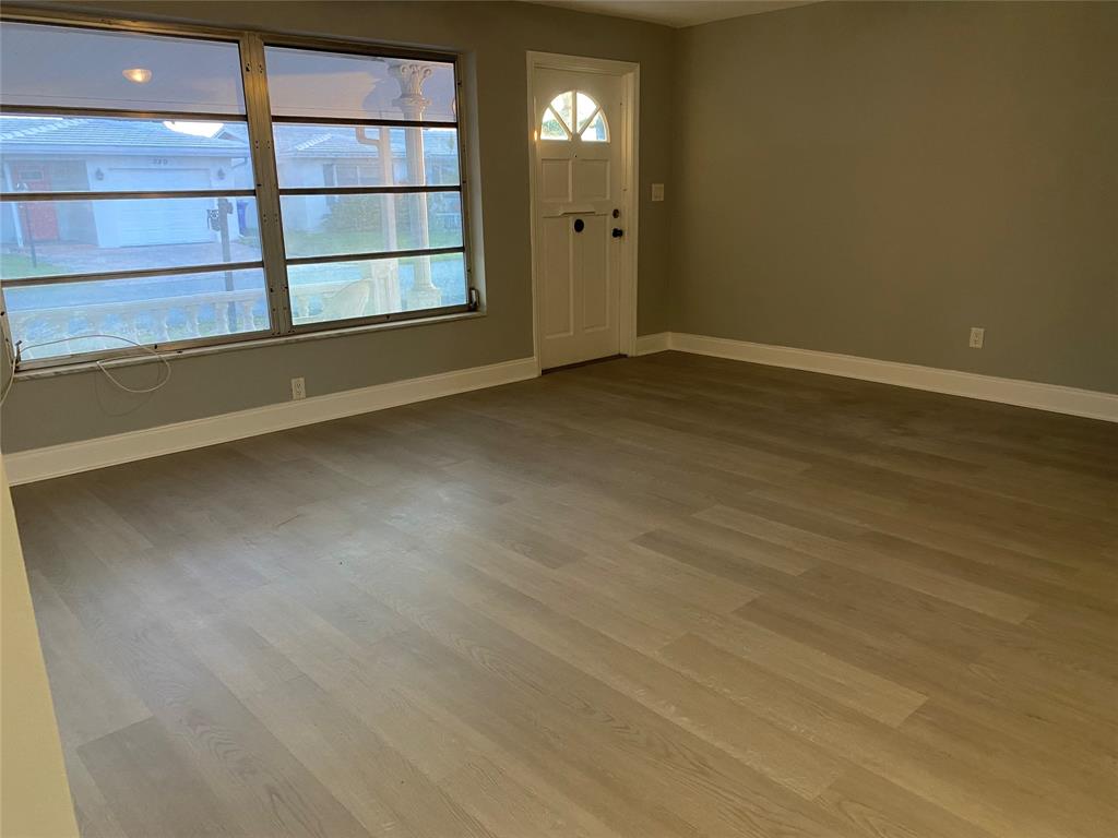 Pompano Beach Condo: 321 Northwest 25th Court