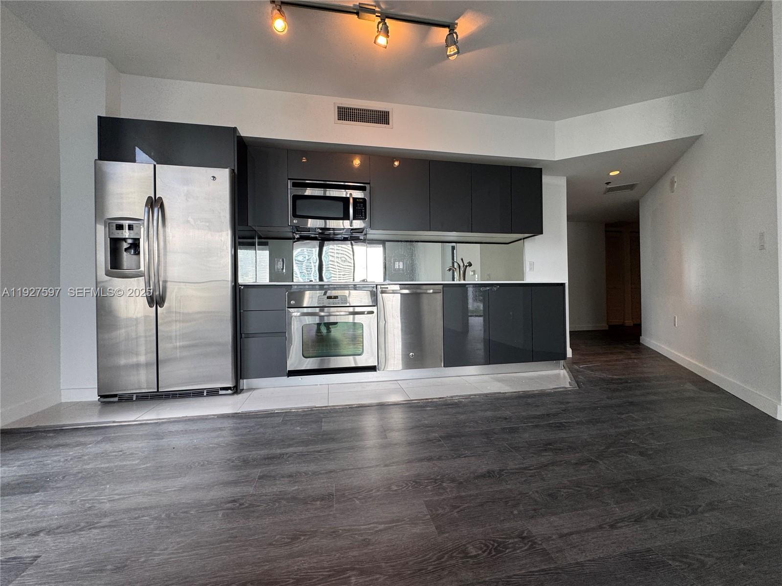 Miami Condo: 31 Southeast 6th Street