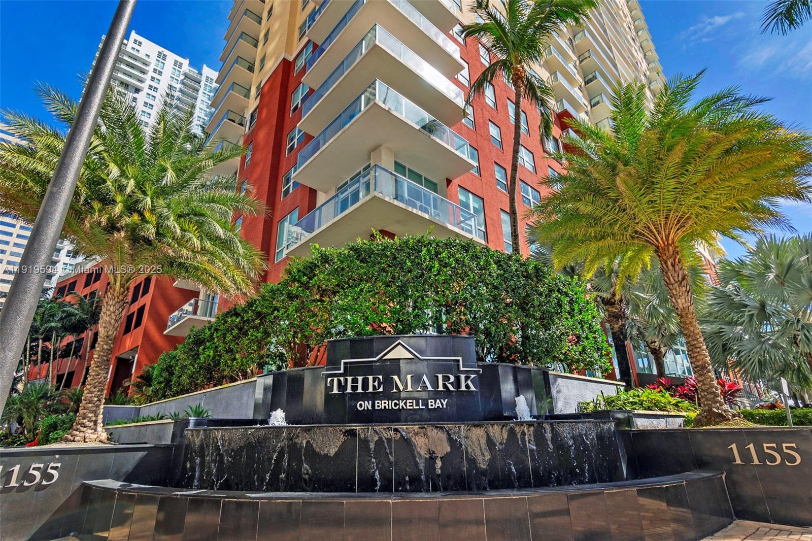 Miami Condo: 1155 Brickell Bay Drive