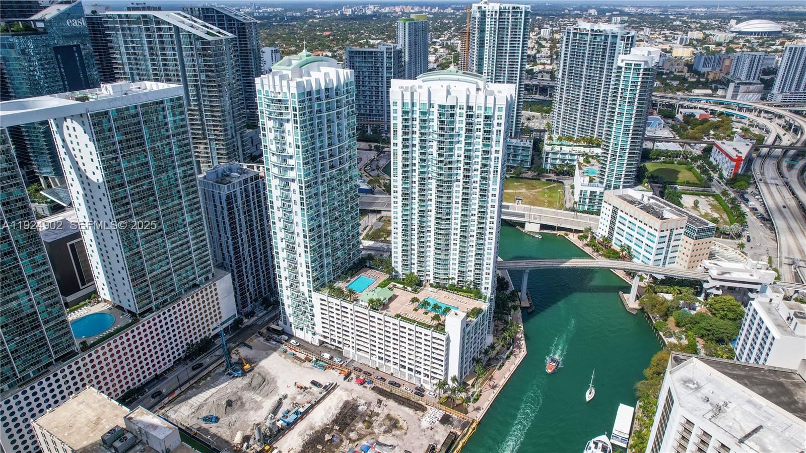 Miami Condo: 41 Southeast 5th Street