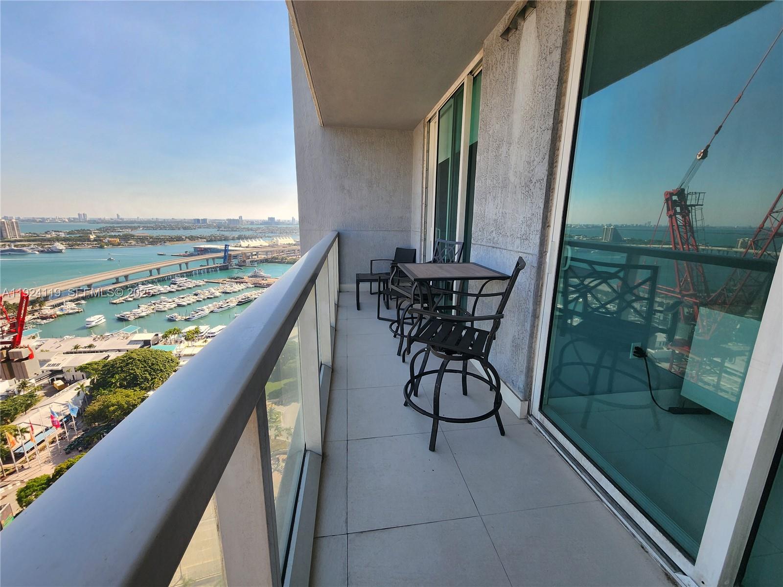 Miami Condo: 244 Biscayne Boulevard