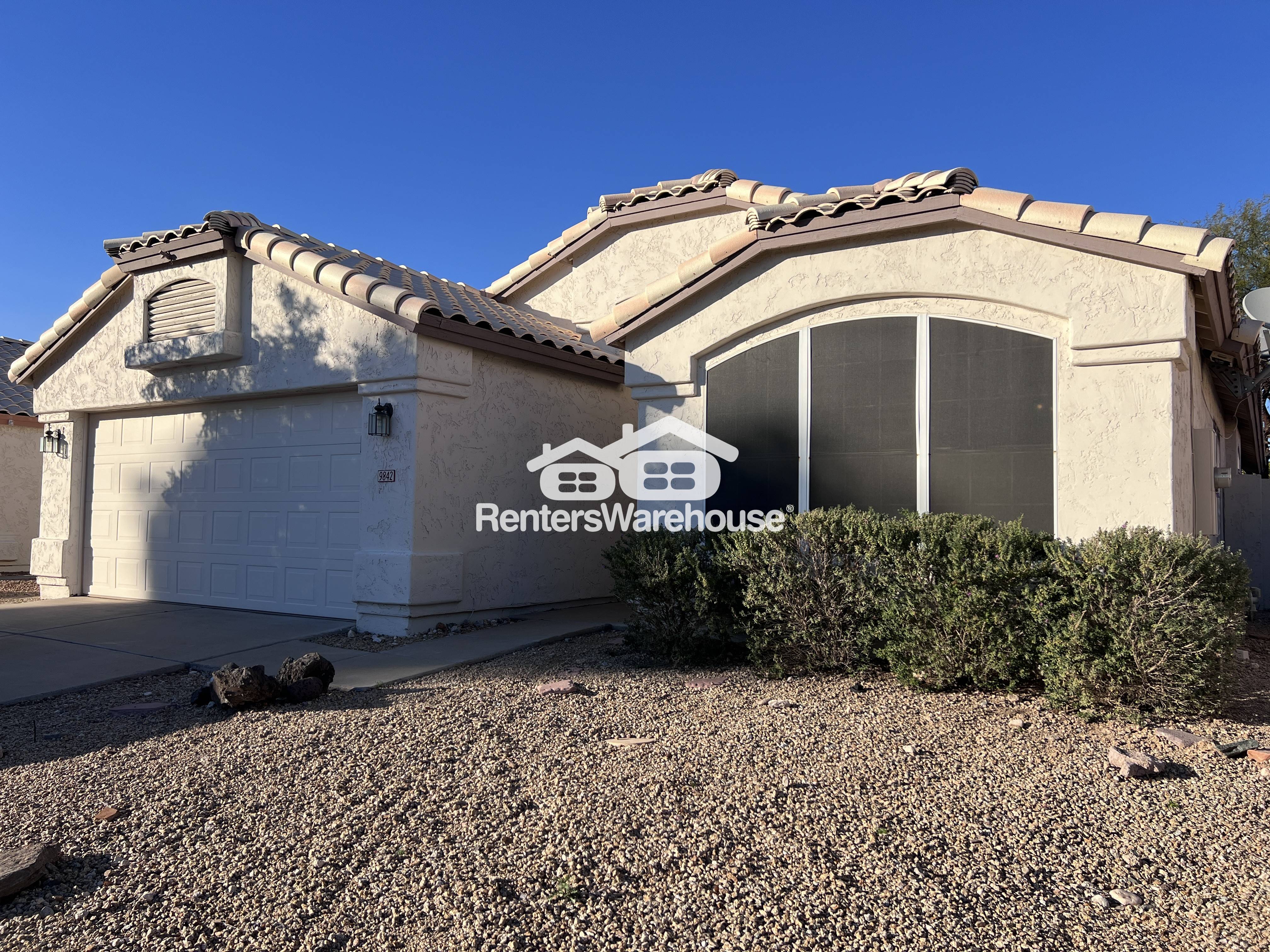 Peoria House: 9842 W Tonopah Dr