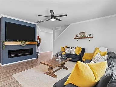 Jarrell Condo: 122 Kildeer Pass