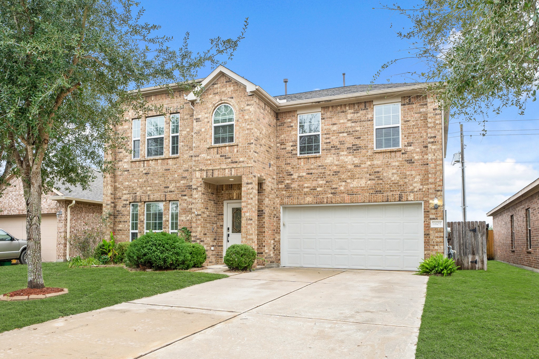Dickinson Condo: 6605 Fallen Breeze Lane