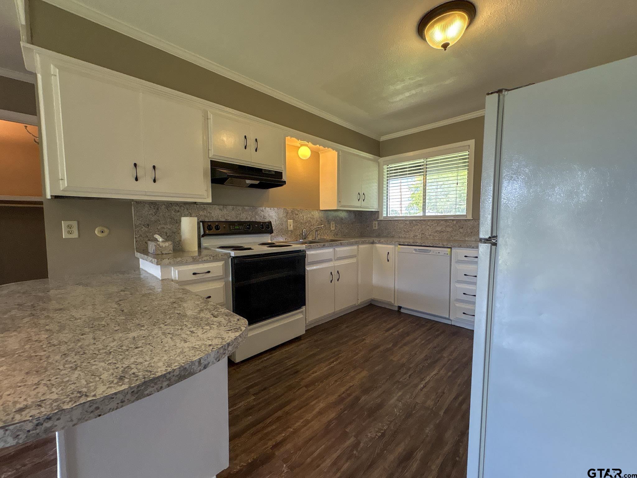 Tyler Condo: 11488 Highway 248 Spur