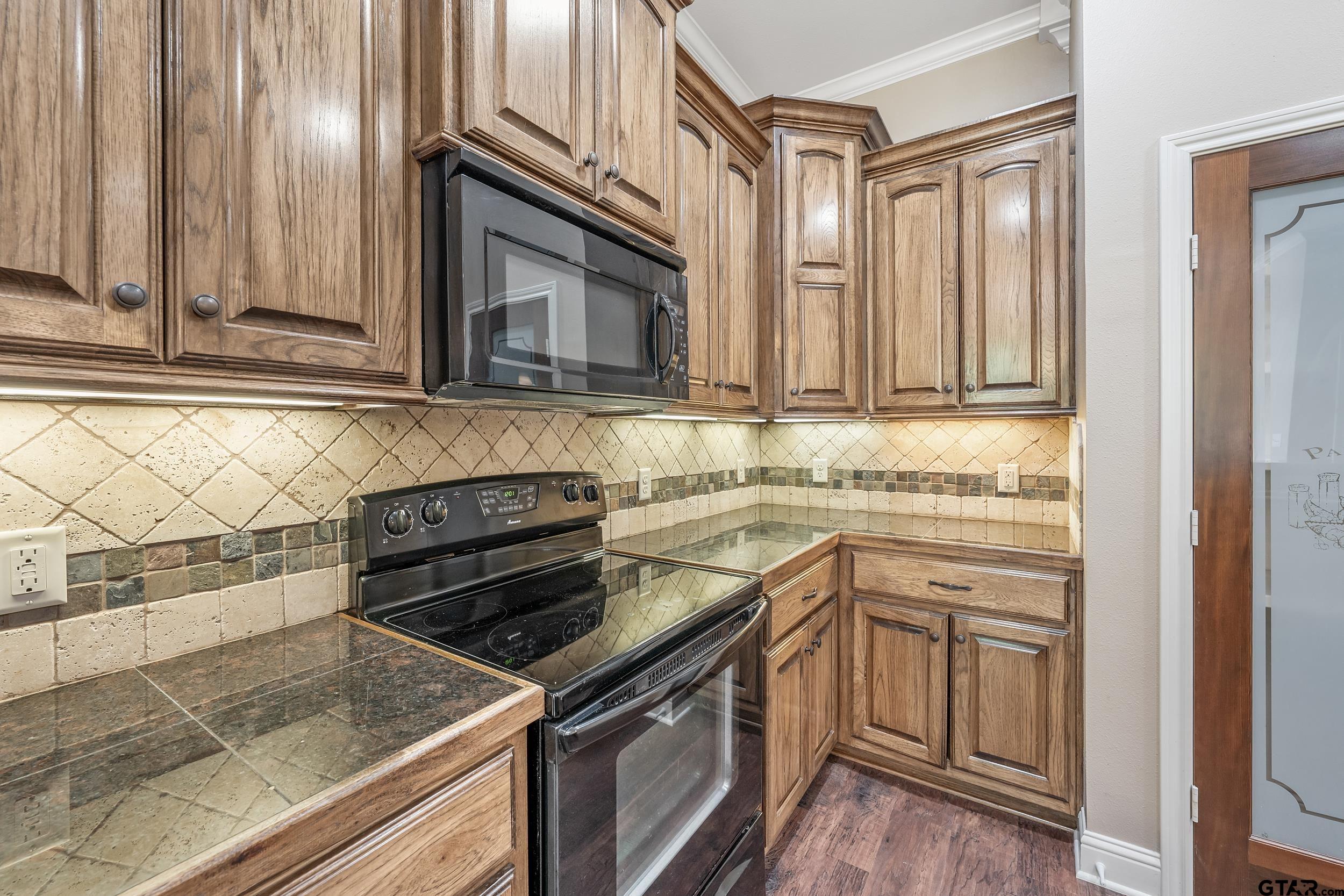 Tyler Condo: 5841 Havens Trail