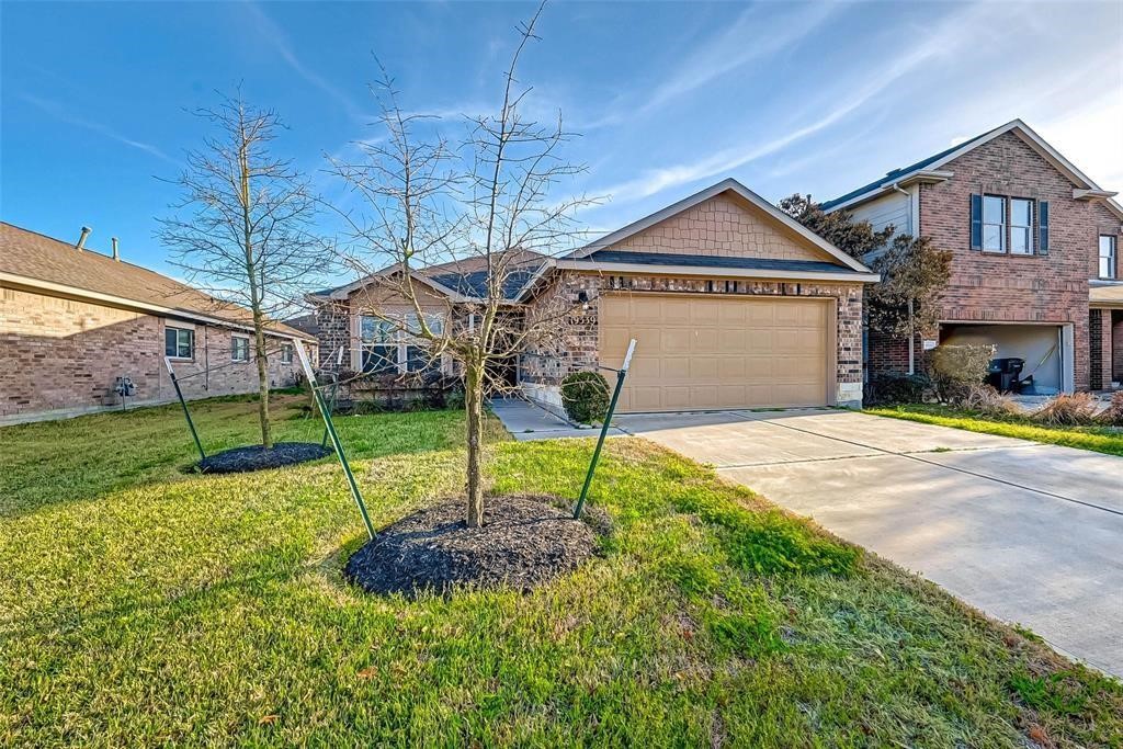 Katy Condo: 19339 Vermillion Court