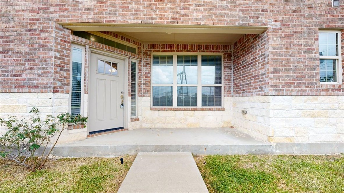 College Station Condo: 2157 Big River Street