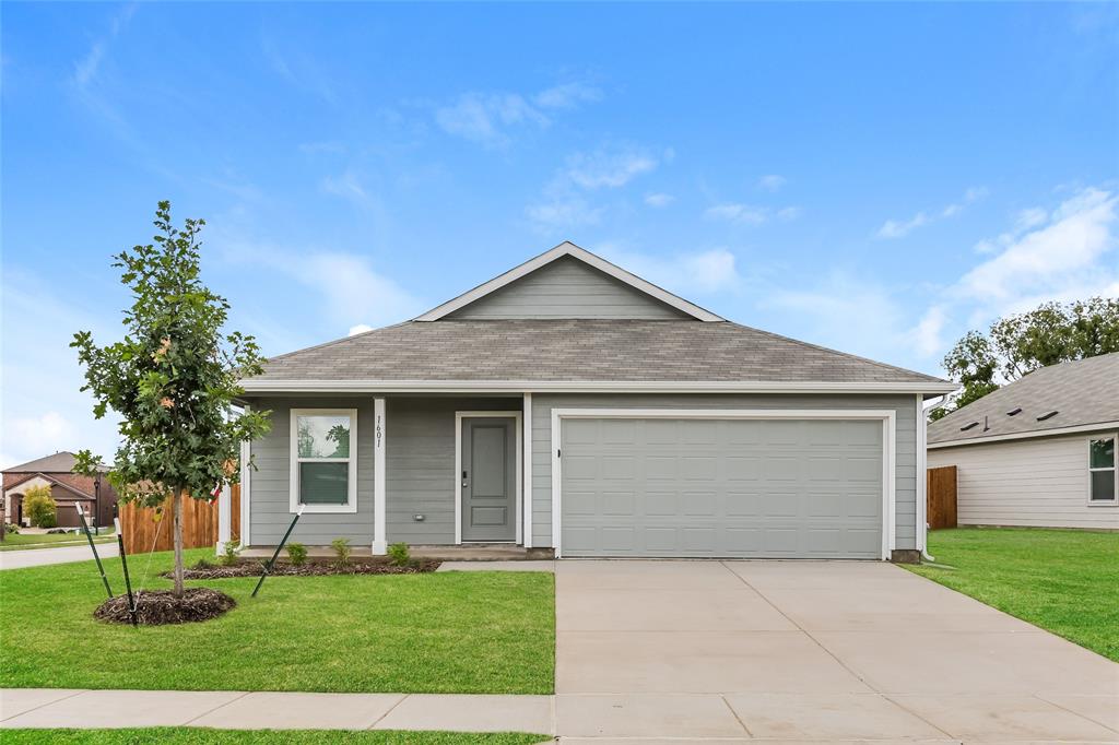 McKinney Condo: 1601 Parlier Street