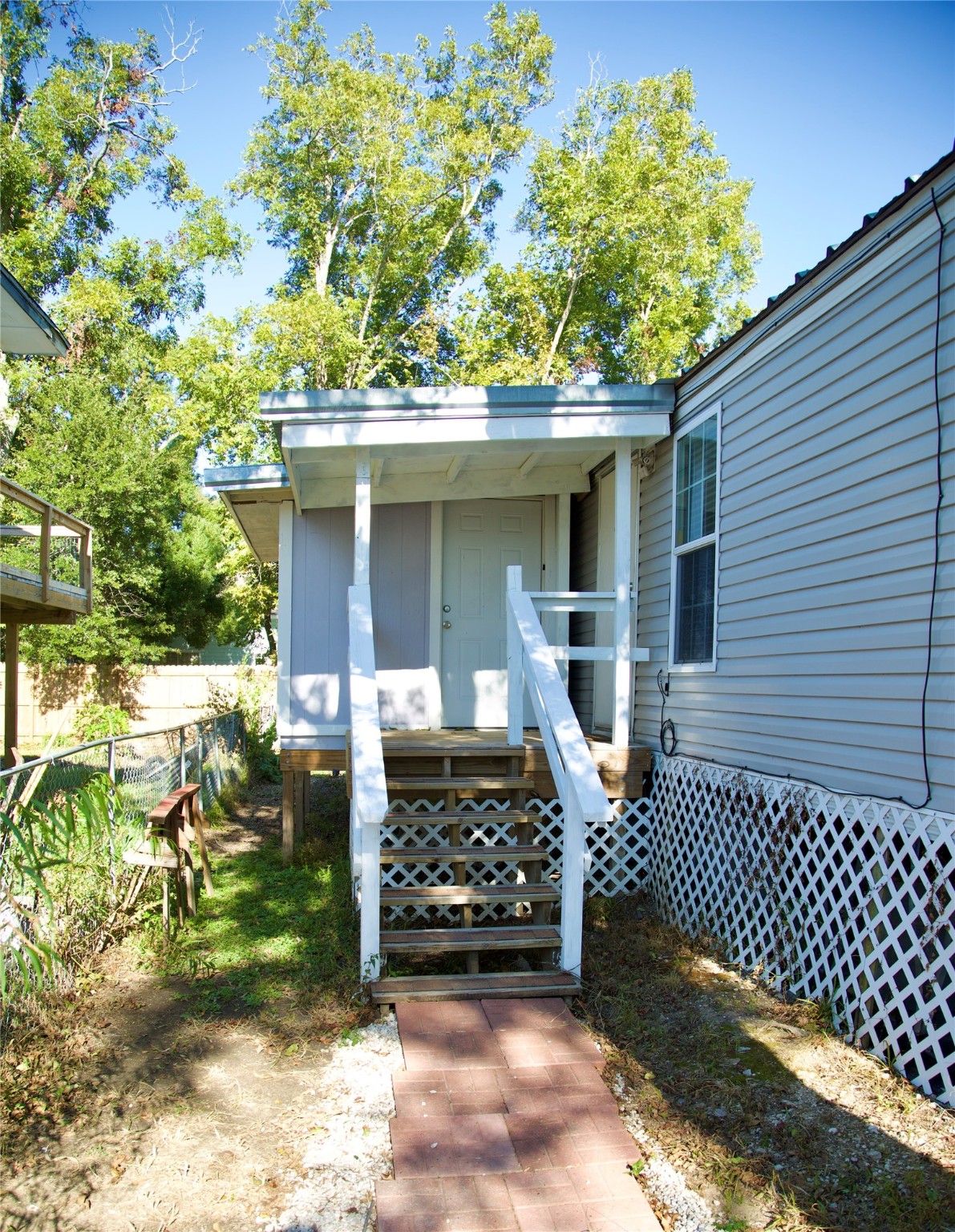 Bacliff Condo: 4443 6th Street