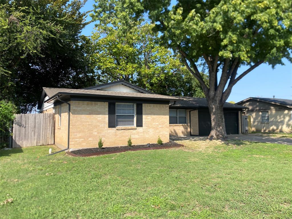 Dallas Condo: 4927 Eastgate Circle