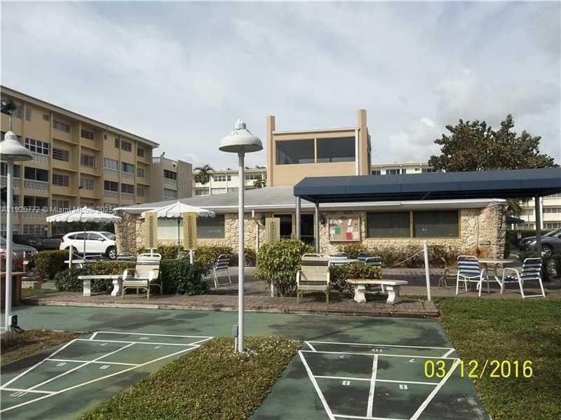 Hallandale Beach Condo: 410 Southeast 2nd Street