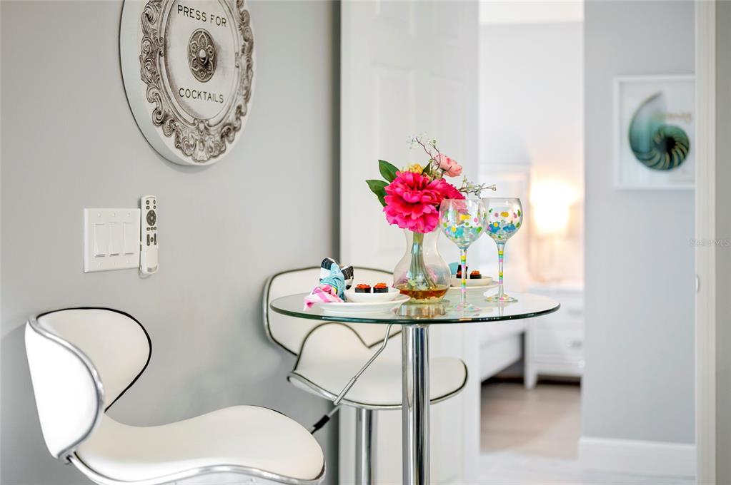 Port Charlotte Condo: 2100 Como Street