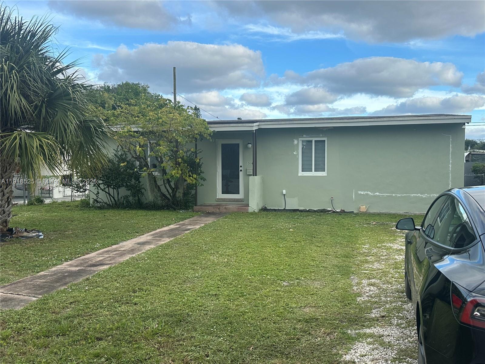 Fort Lauderdale Condo: 1308 Northwest 13th Court