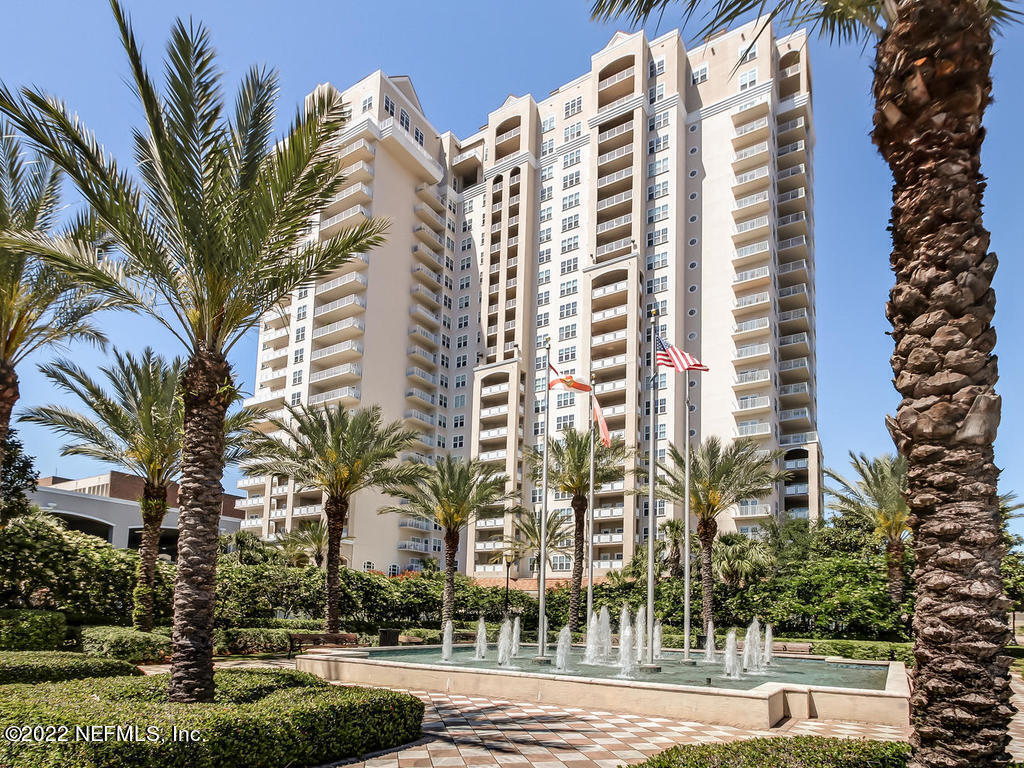 Jacksonville Condo: 400 East Bay Street