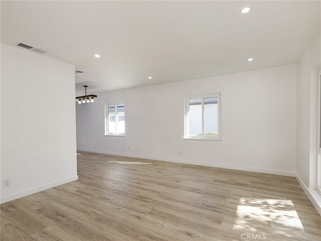 Redondo Beach Condo: 2905 Spreckels Court