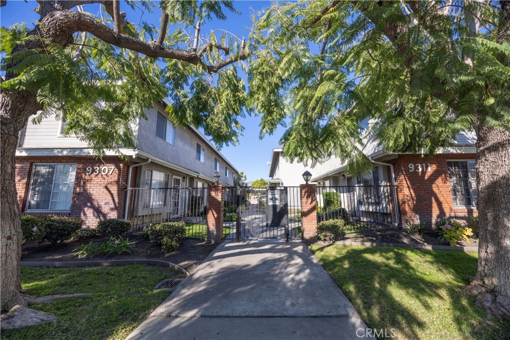 Rosemead Condo: 9307 Ramona Boulevard