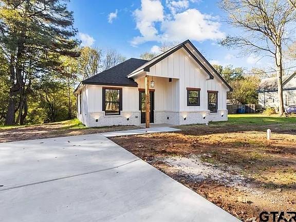 Marshall Condo: 1204 Poplar Street