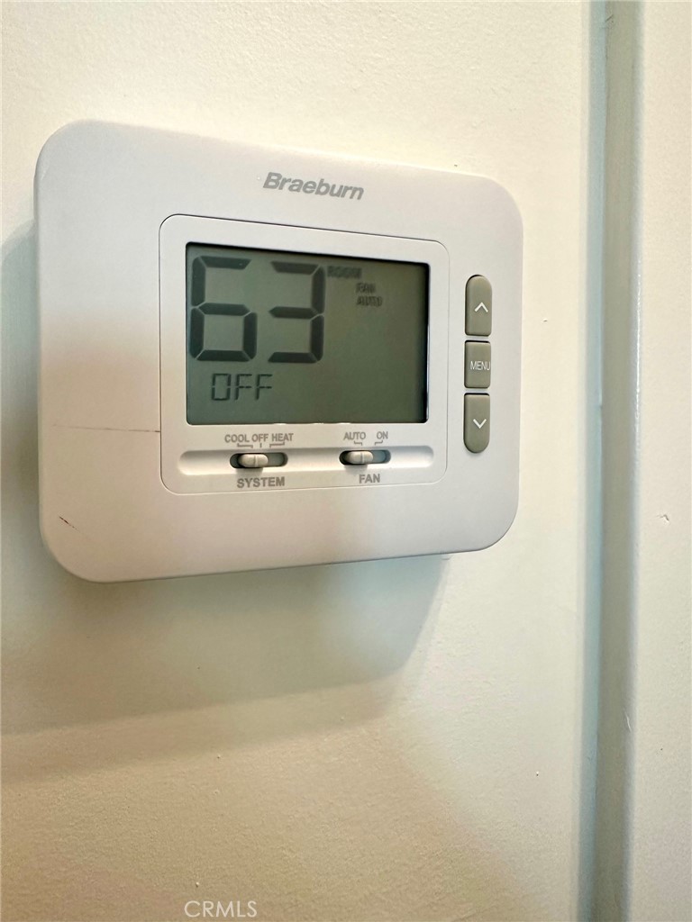 Reseda Condo: 7360 Hesperia Avenue