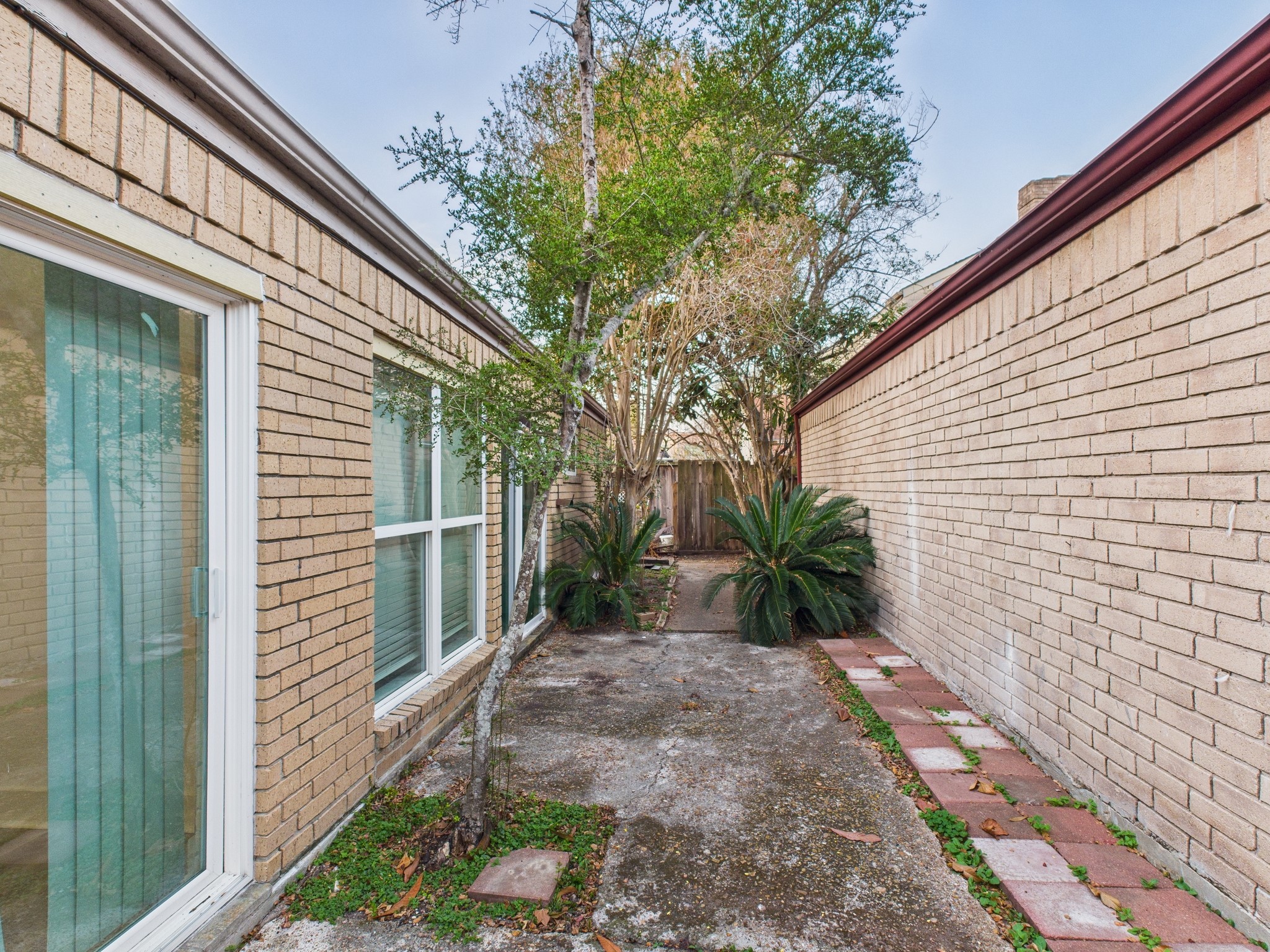 Houston Condo: 7610 Hopewell Lane