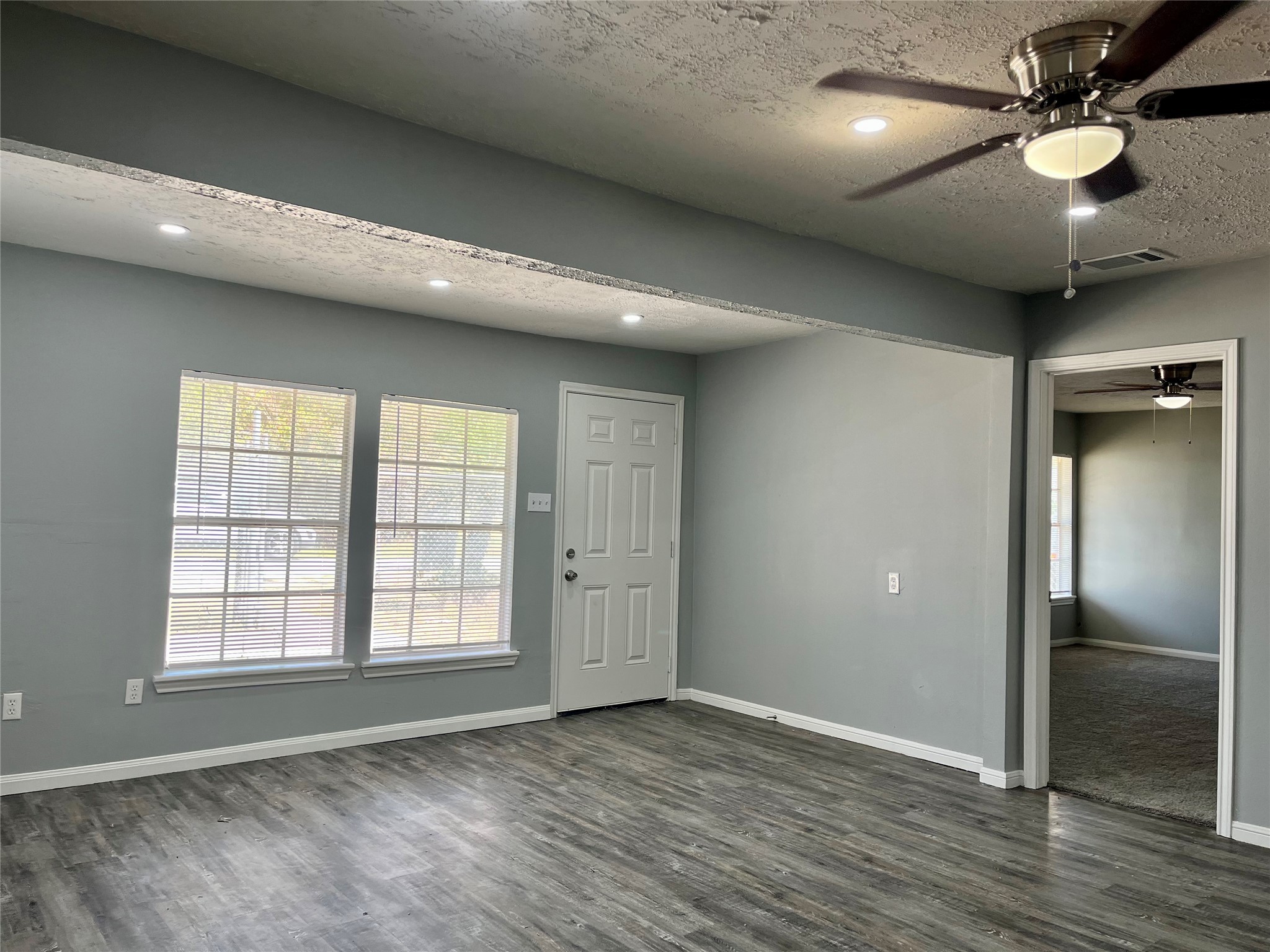 Houston Condo: 8308 John Street