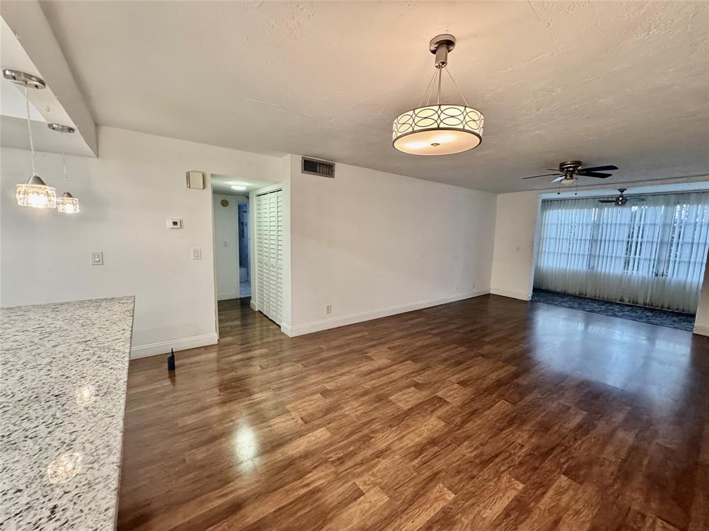 Lauderdale Lakes Condo: 2821 Somerset Drive