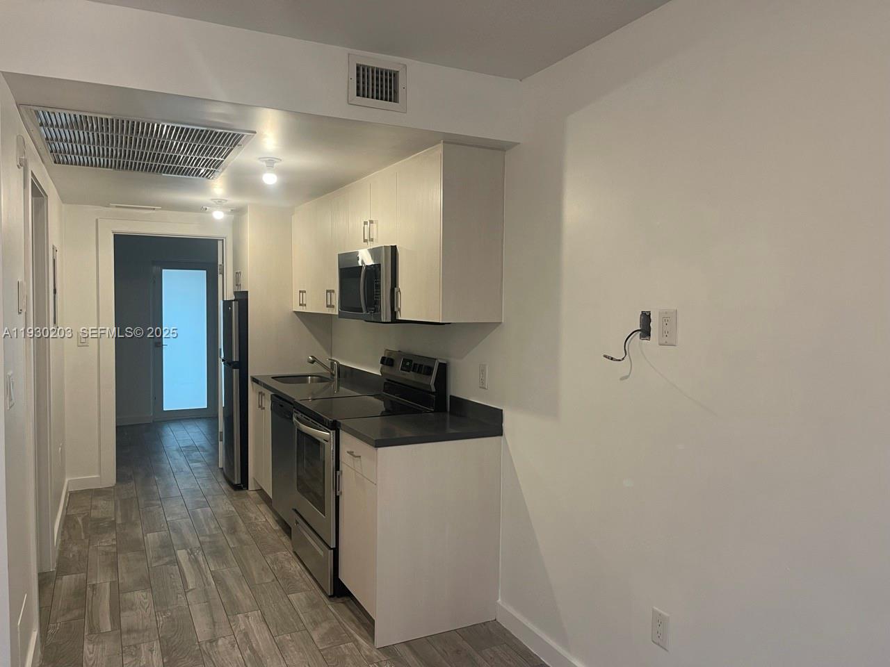 Miami Beach Condo: 1035 Euclid Avenue