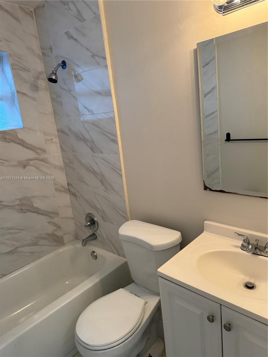 Fort Lauderdale Condo: 522 Northwest 13th Avenue