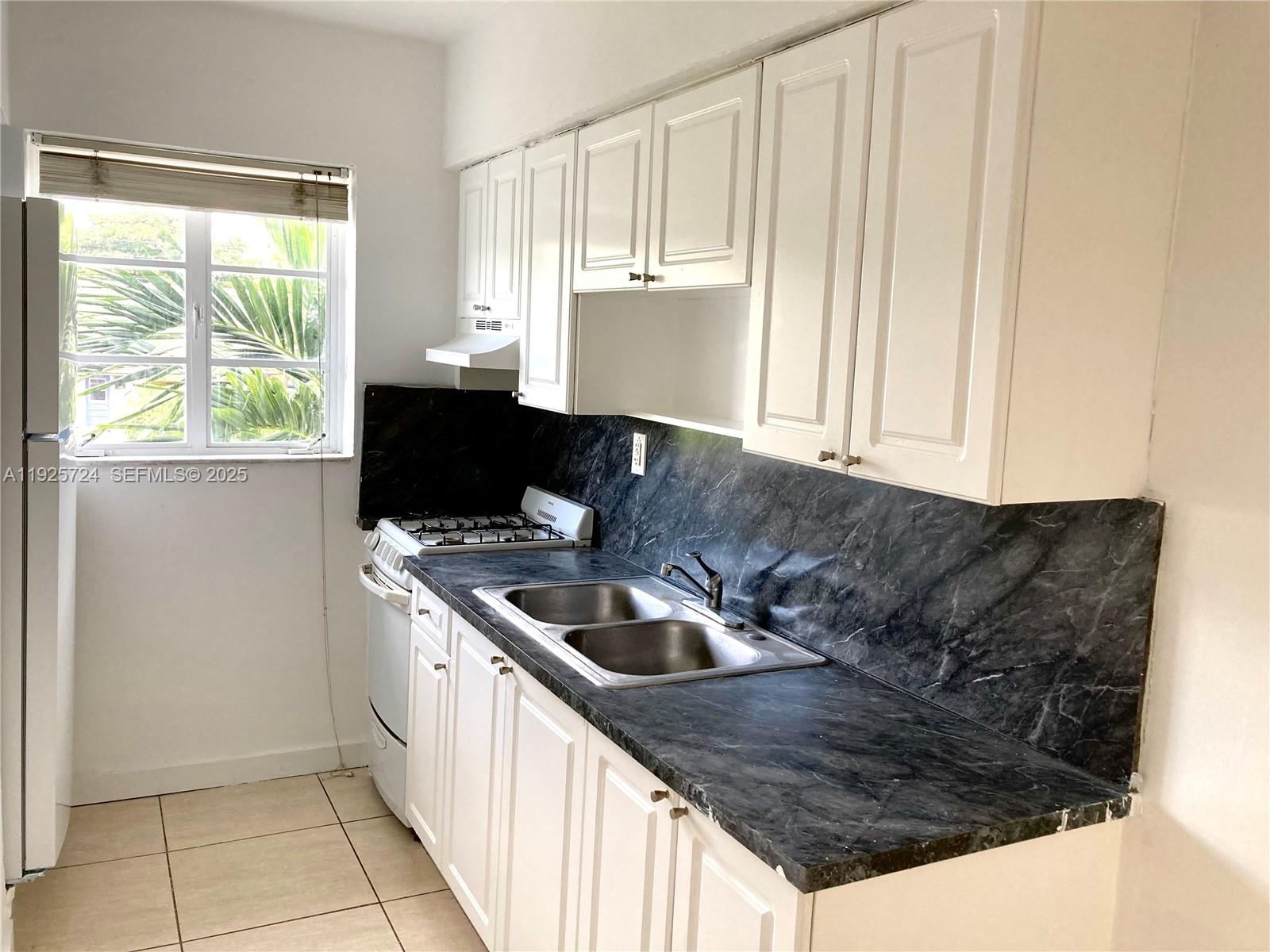 Miami Beach Condo: 625 83rd Street