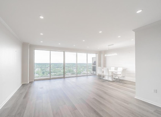 Houston Condo: 2200 Willowick