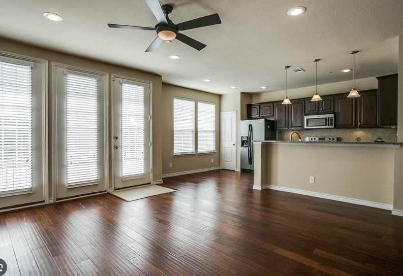 Fort Worth Condo: 950 Henderson