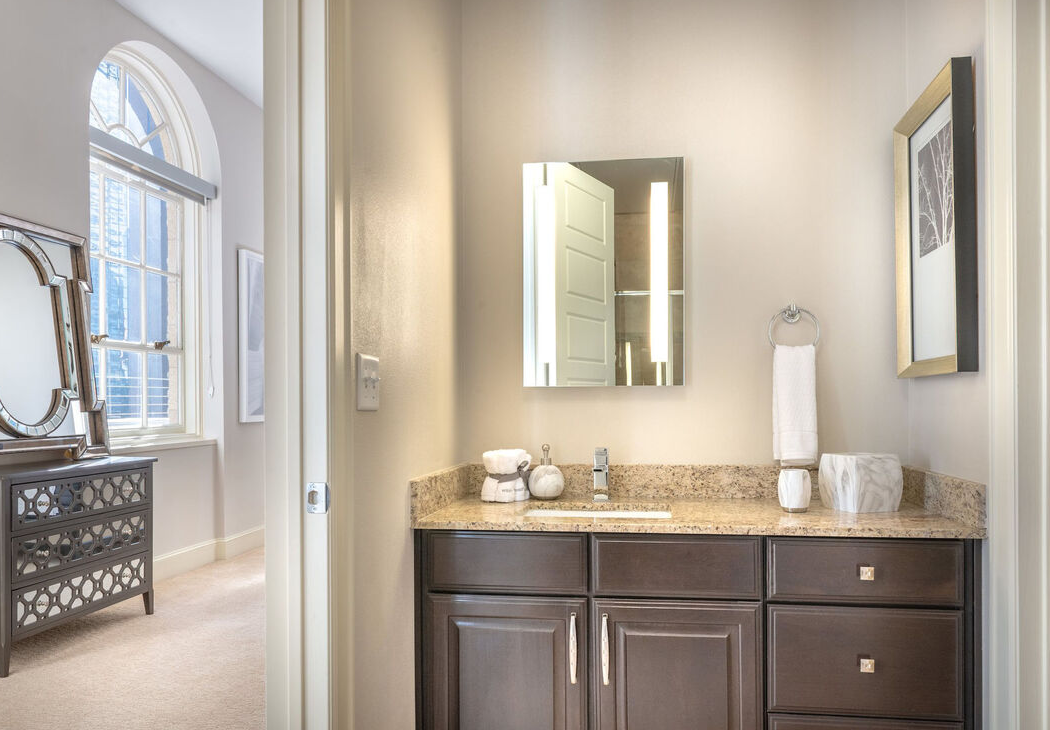 Dallas Condo: 412 N Ervay