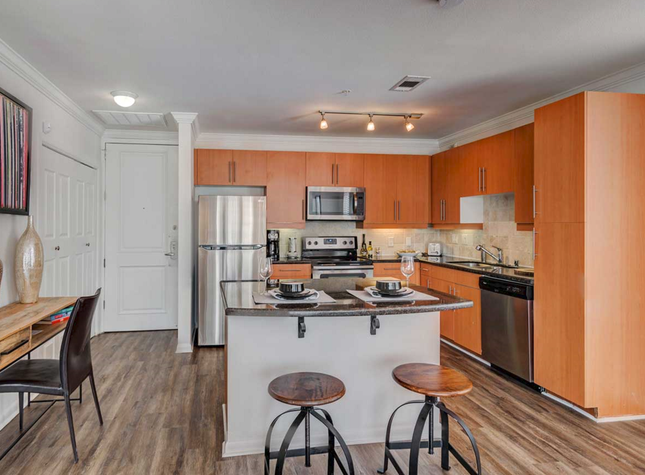 Dallas Condo: 2901 Cityplace W Blvd