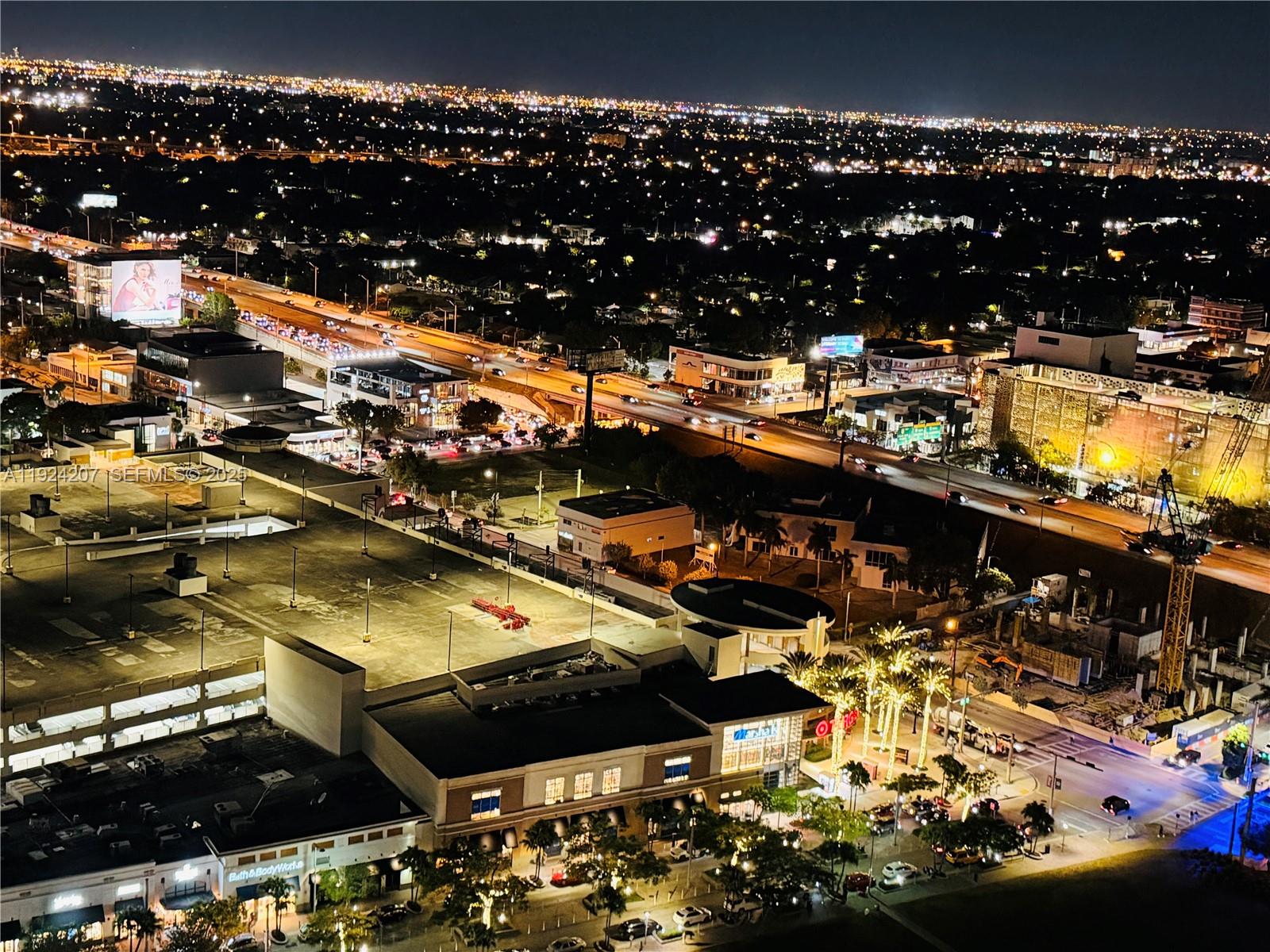 Miami Condo: 121 Northeast 34th Street