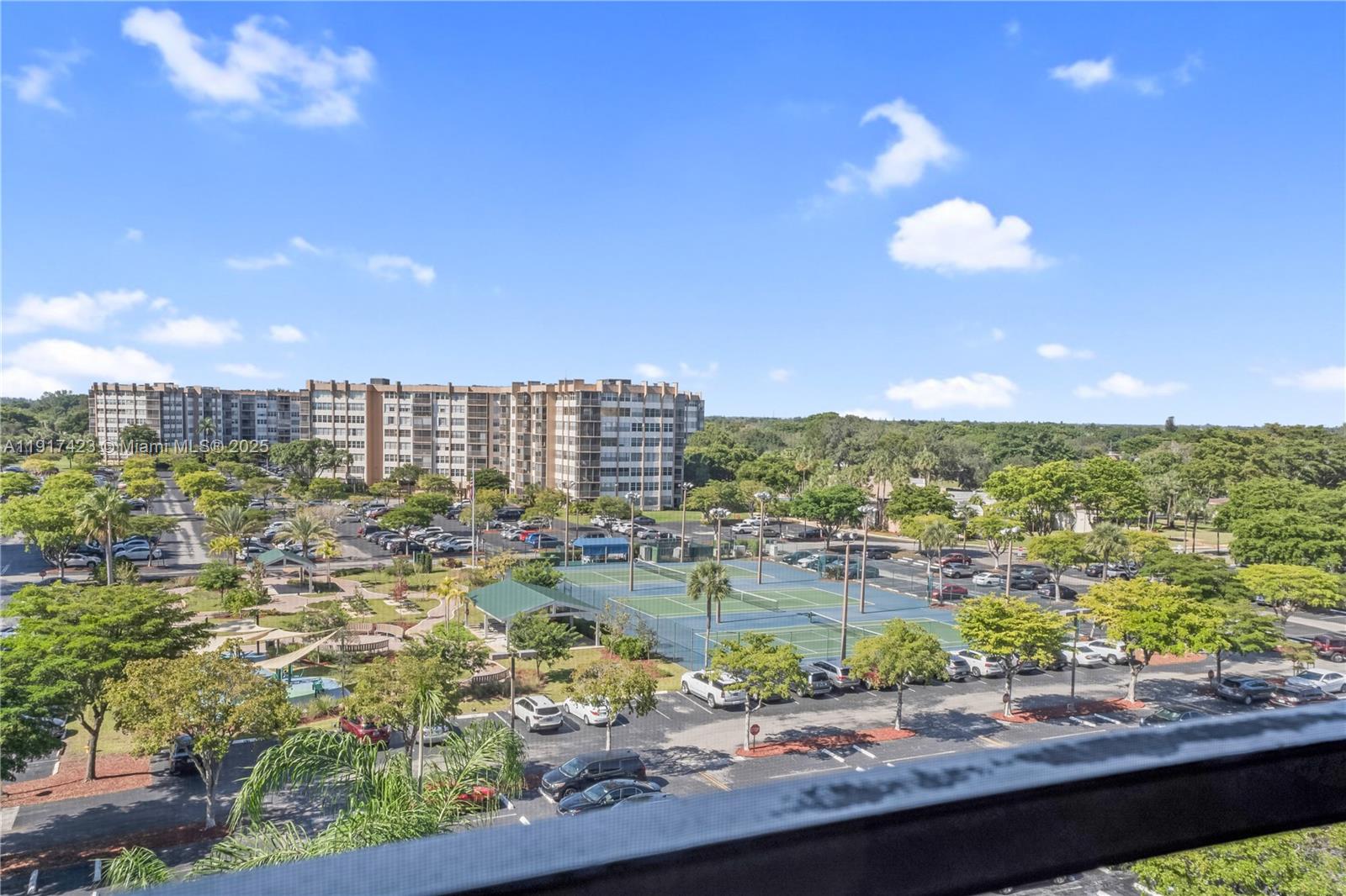 Pembroke Pines Condo: 1200 St Charles Place