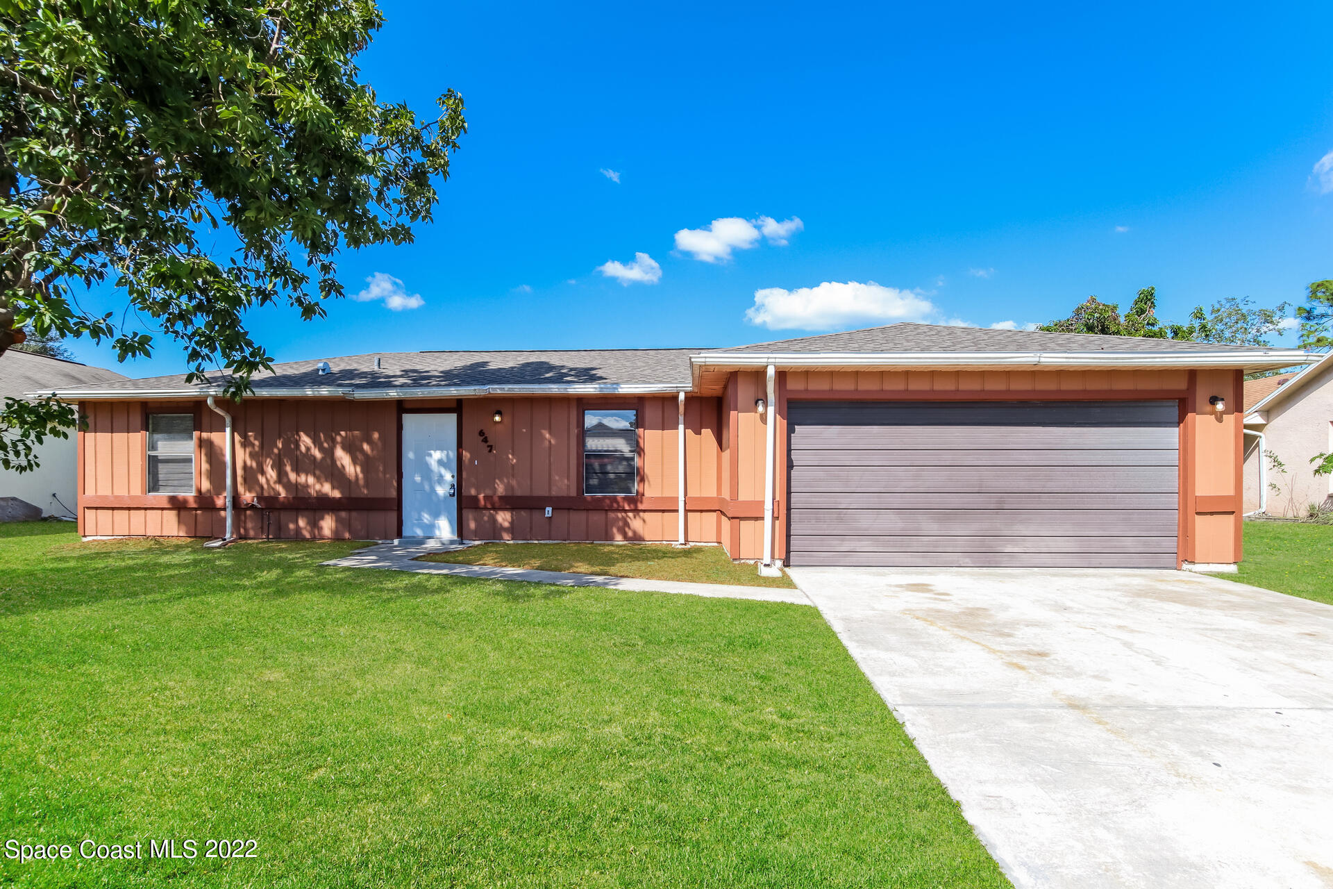 Palm Bay Condo: 647 Pampas Street Northwest