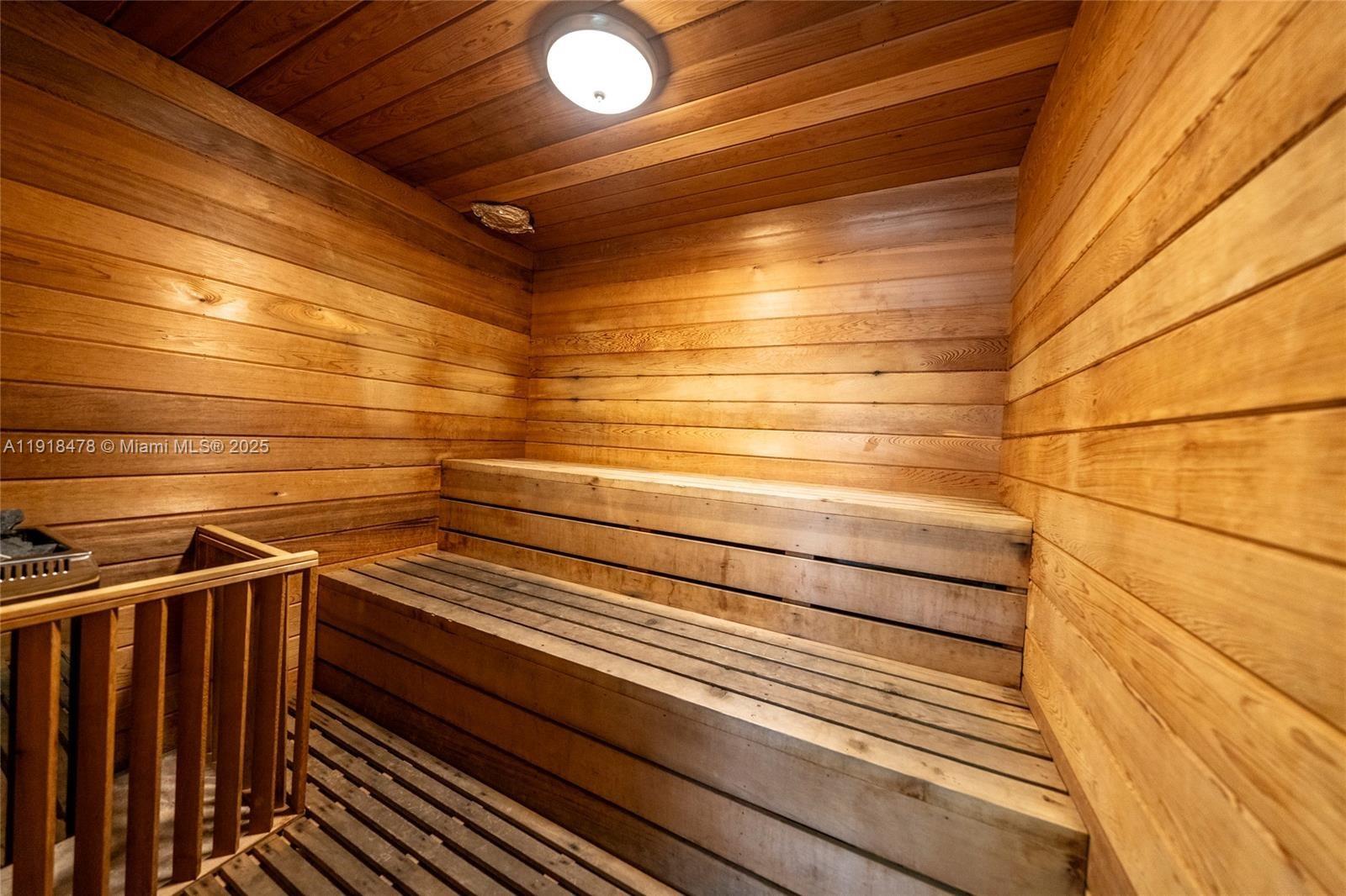 Fort Lauderdale Condo: 2271 Northeast 68th Street