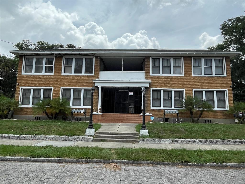 Tampa Condo: 4015 North Seminole Avenue