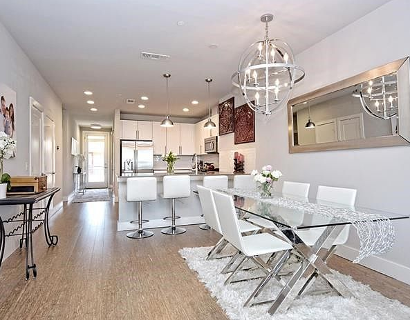 Austin Condo: 2801 Dulce ln