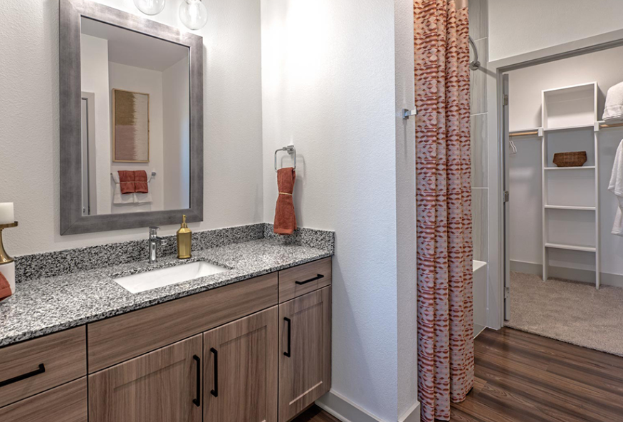 Grand Prairie Condo: 3802 State Hwy 161