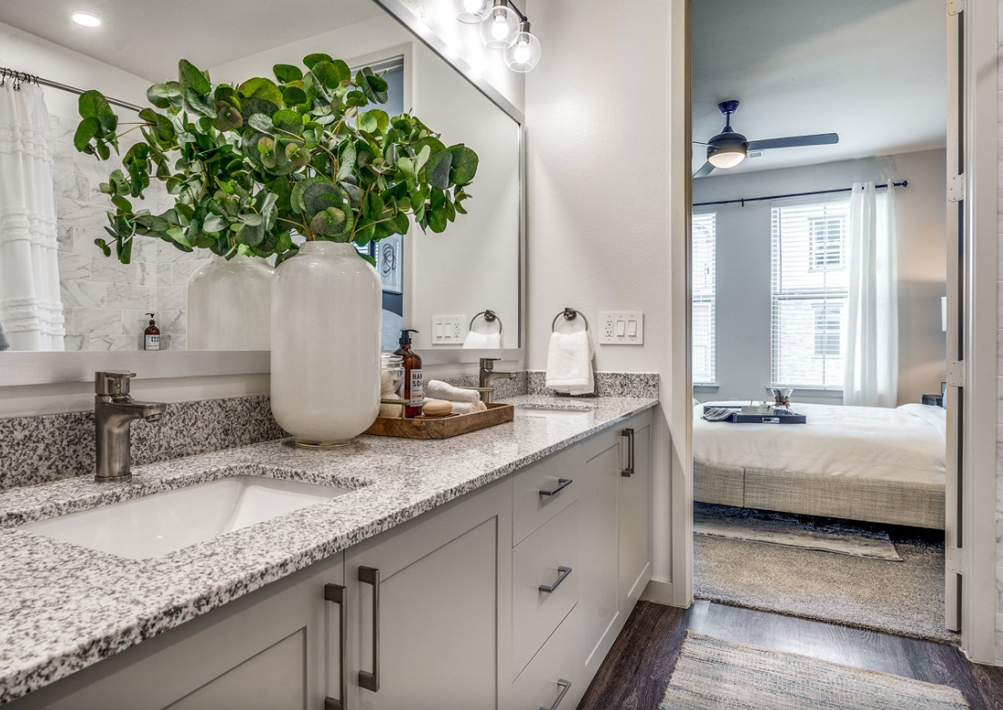 Grand Prairie Condo: 7201 Lake Ridge Pkwy