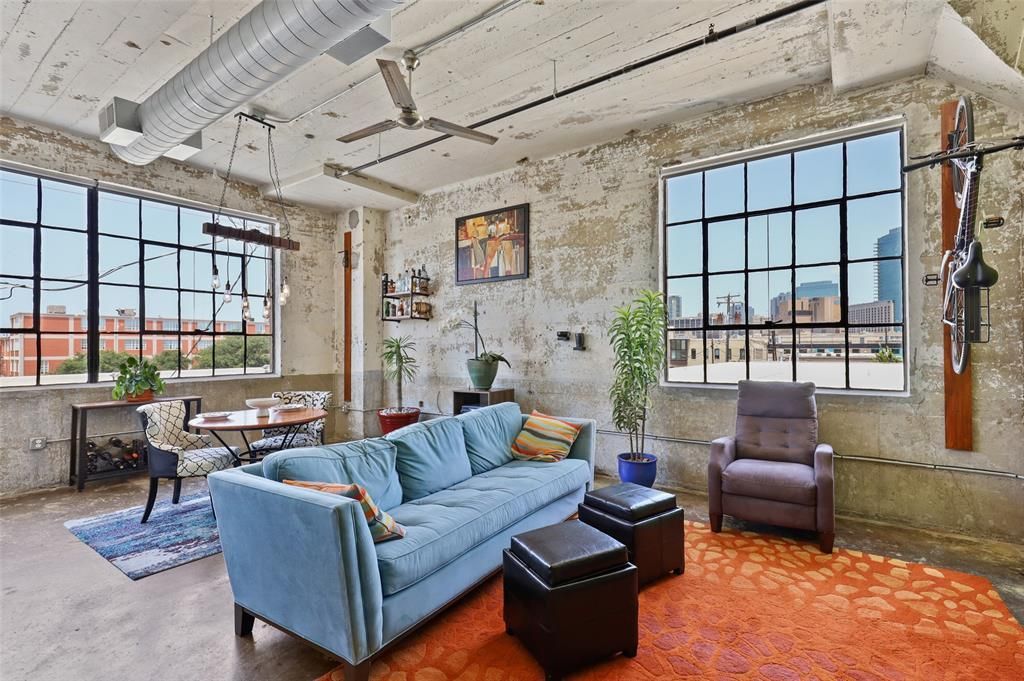 Fort Worth Condo: 120 Saint Louis