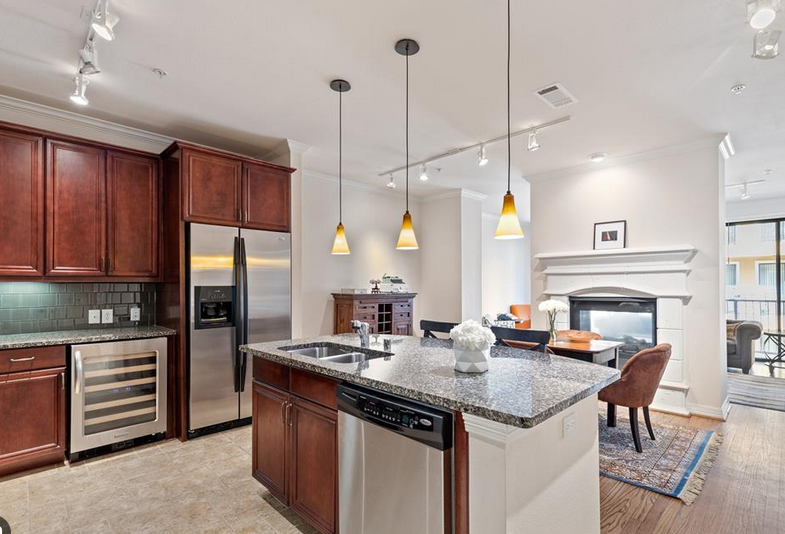 Dallas Condo: 8616 Turtle Creek