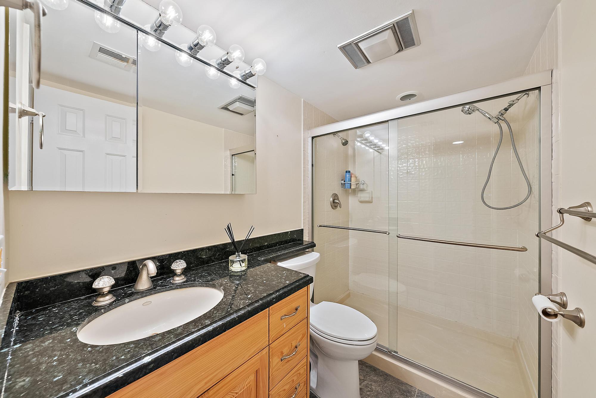 North Palm Beach Condo: 356 Golfview Road
