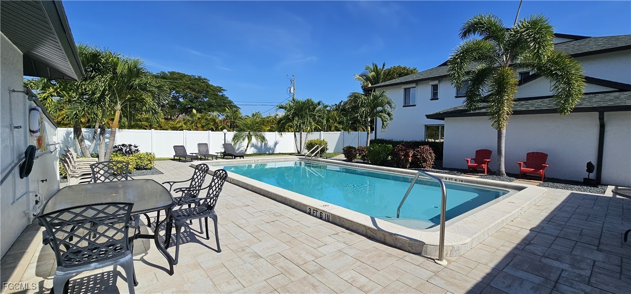 Cape Coral Condo: 1507 Cape Coral Parkway West