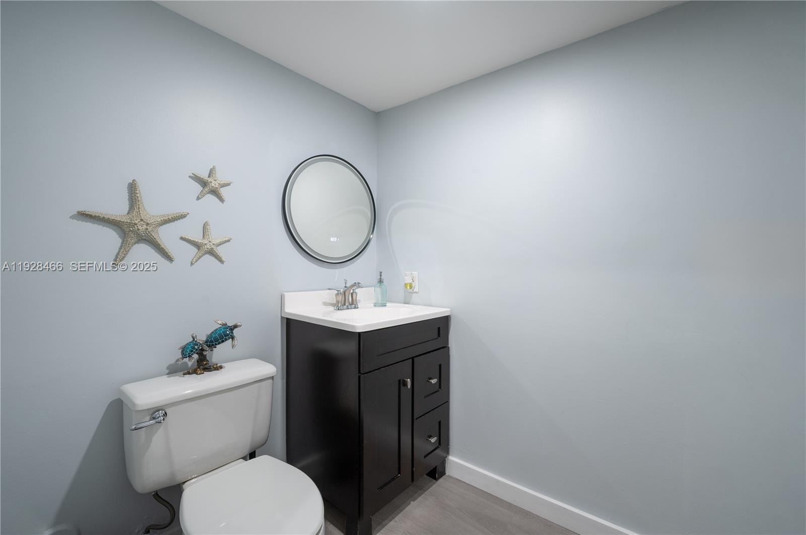 Miami Condo: 15863 Southwest 71st Street