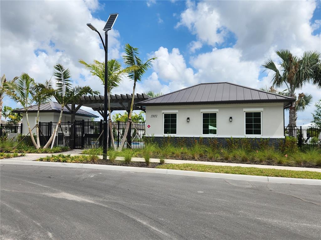 Riverview Condo: 10353 Scarlet Skimmer Drive