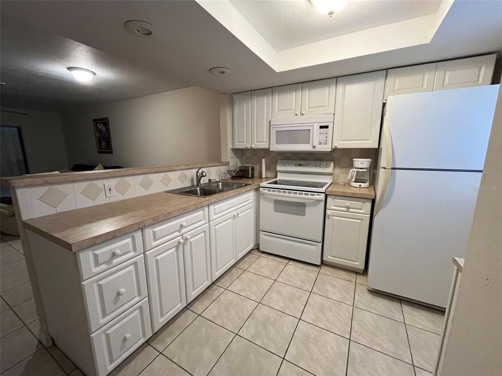 Punta Gorda Condo: 25225 Rampart Boulevard