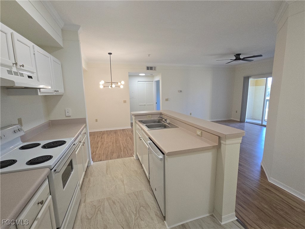 Fort Myers Condo: 11500 Villa Grand