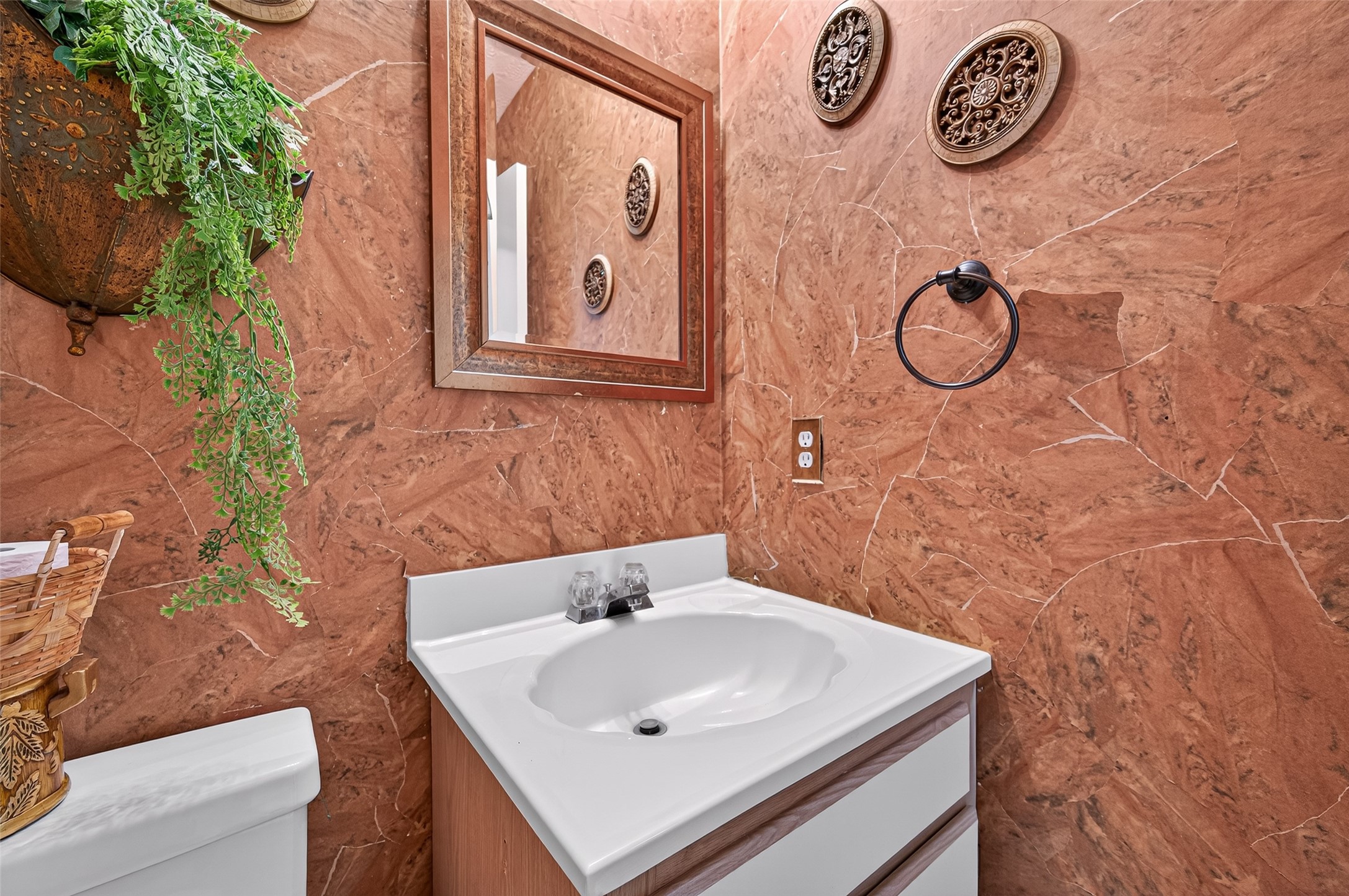 Houston Condo: 11525 Teaside Drive